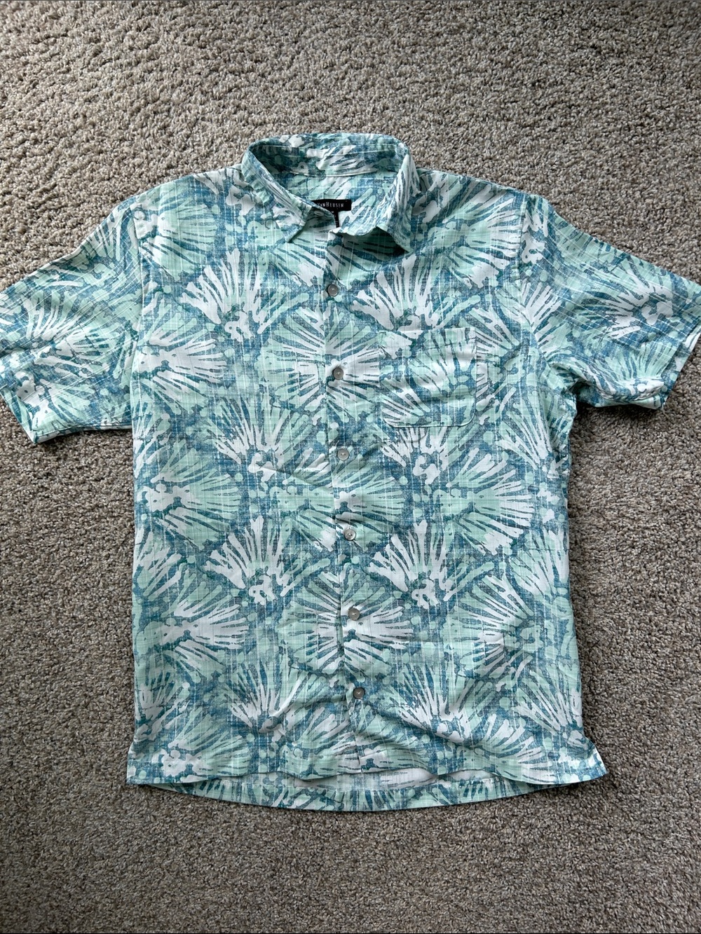 Van Heusen Mint Green & White Tropical Print Short Sleeve Button-Up
